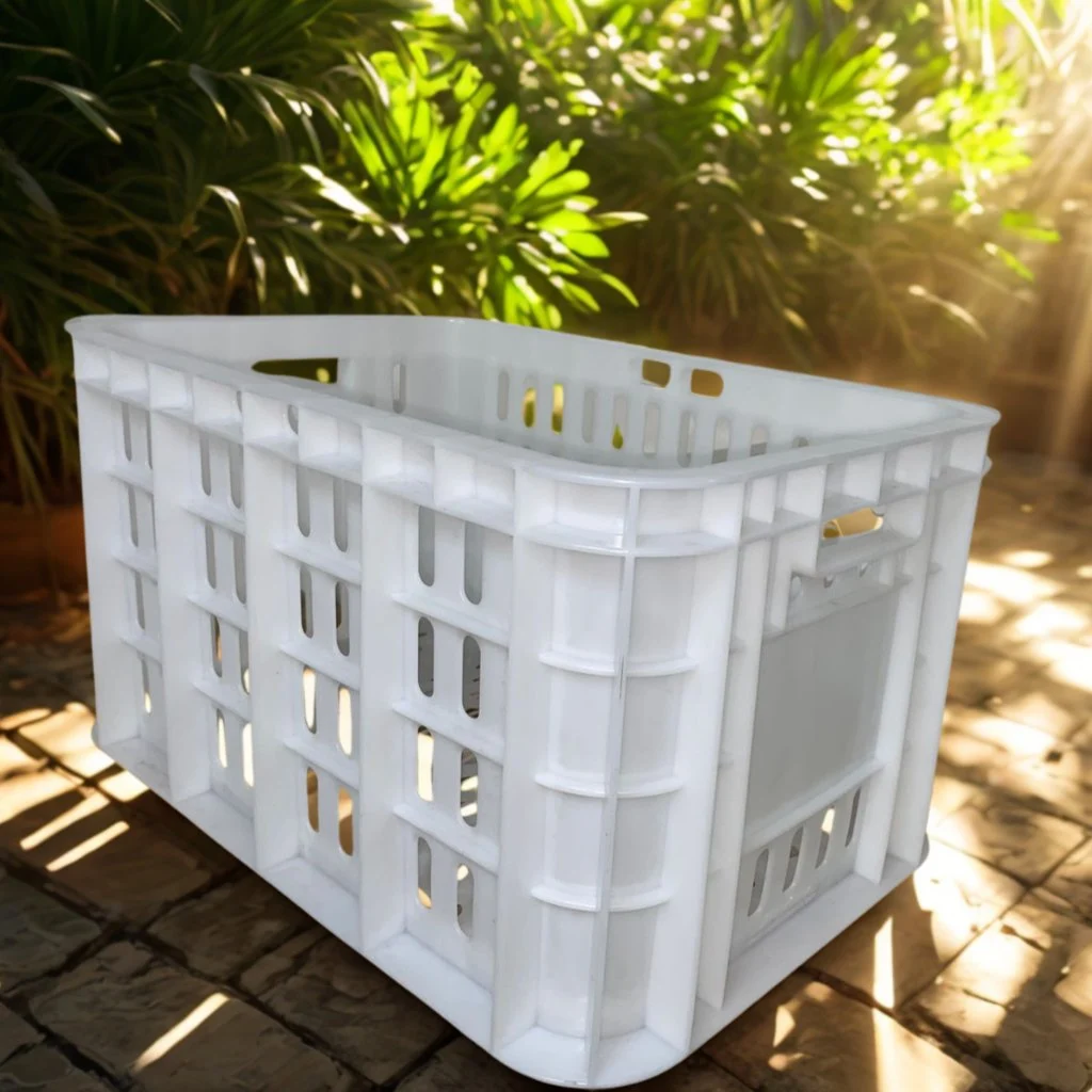caisse agricole en plastique vierge